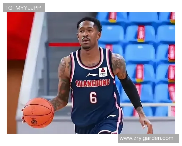 马尚布鲁克斯的篮球之路与职业生涯的辉煌成就探索